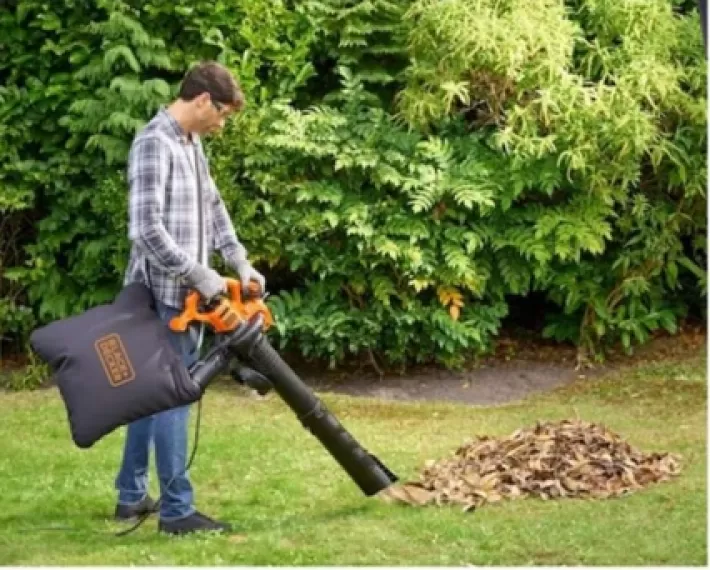 Black & Decker 3 in 1 Garden Blower