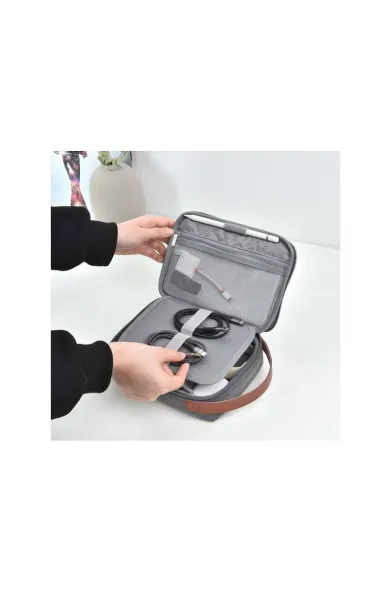 WIWU Minimalist Travel Pouch - Black