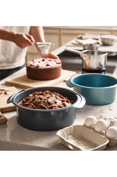 Joseph Joseph Nest™ Bake Non-Stick 2-piece Blue Round Cake Tin Set